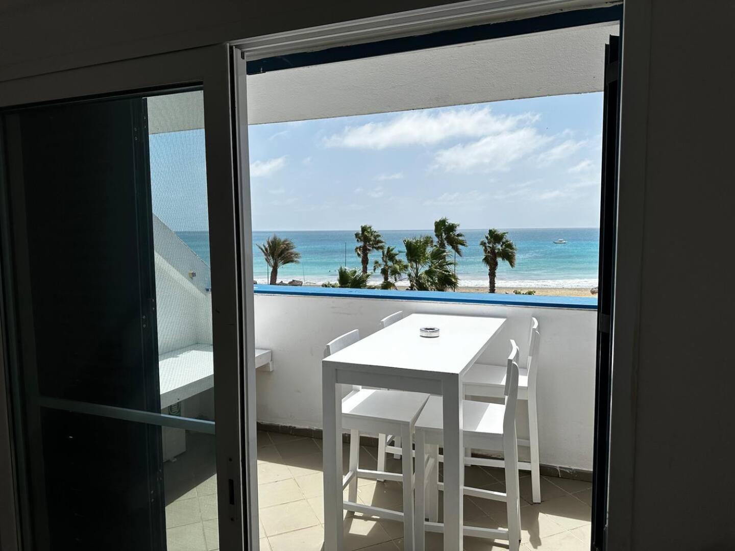 Leme Bedje Sea View - By Bobbywashere Santa Maria Exteriör bild